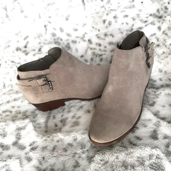 SAM EDELMAN Petal Ankle Boot - Picture 5 of 8